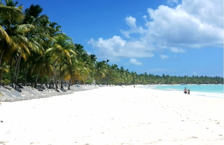 Saona Island tour - Quetzal Cata Excursions