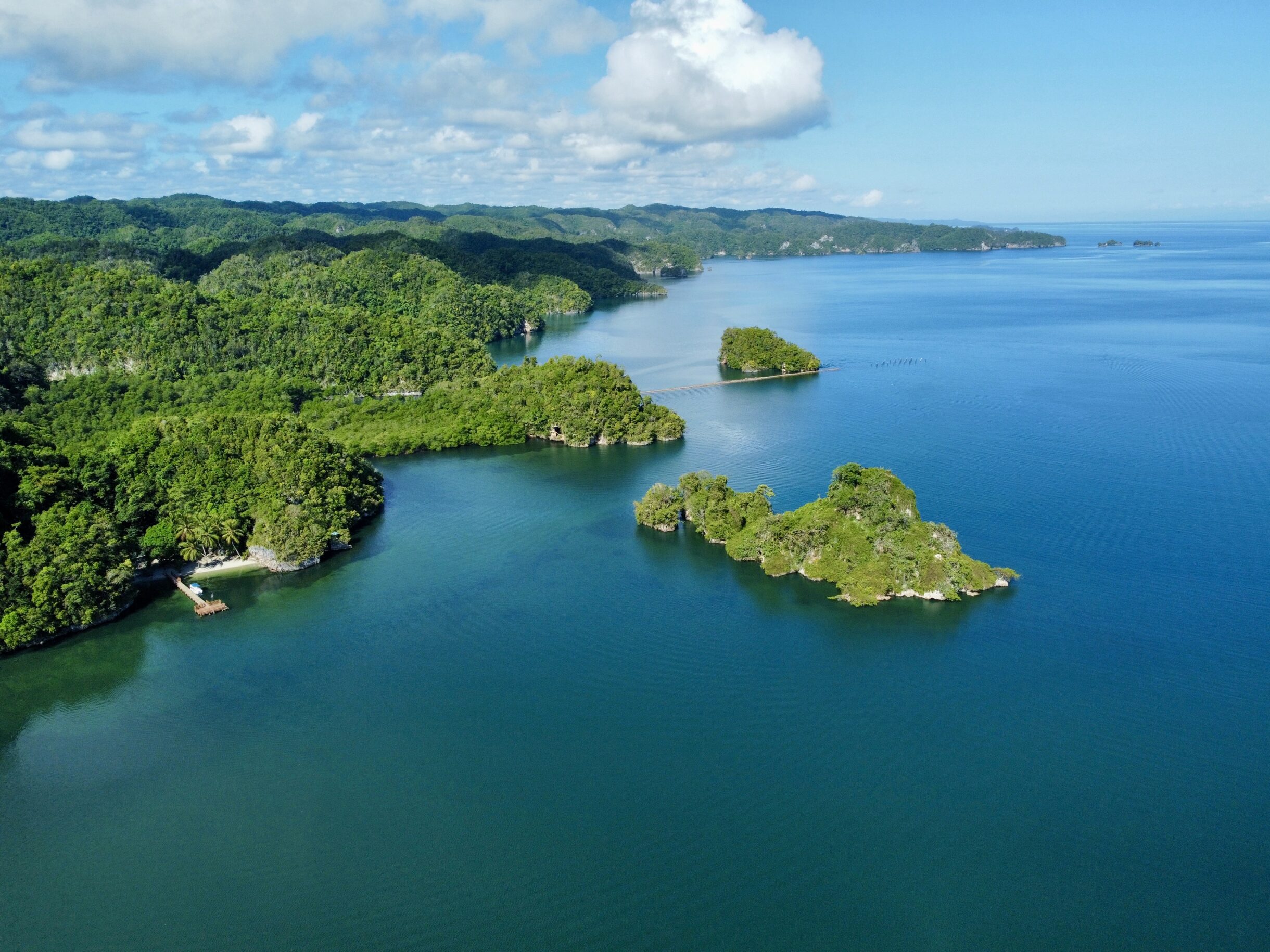 Los Haitises Cueva and sky view