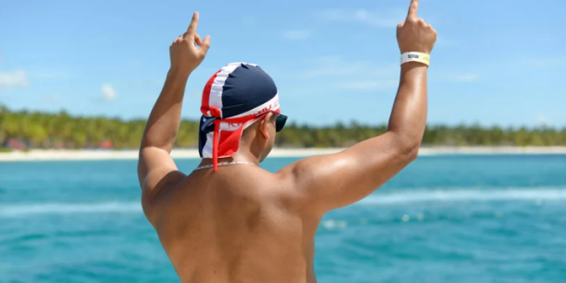 dominican being friendly