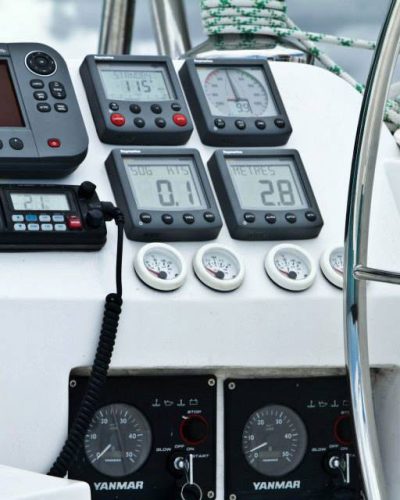 the-boat-quetzal-catamaran-excursions-bayahibe-04